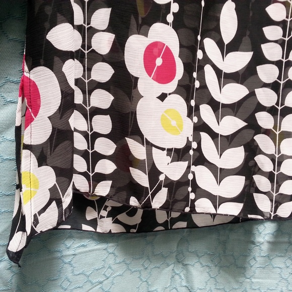 Coldwater Creek surplice top LG (T-320) - Picture 4 of 5